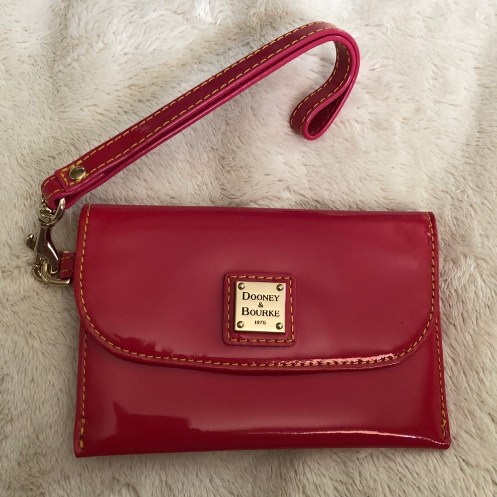 Dooney & Bourke Wristlet